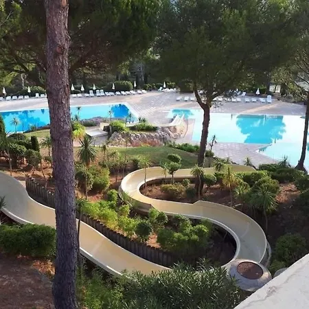 Ground Floor With Sea View And Pools In Cap Esterel Appartement