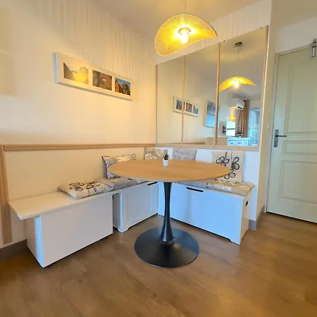 Apartament Ground Floor With Sea View And Pools In Cap Esterel